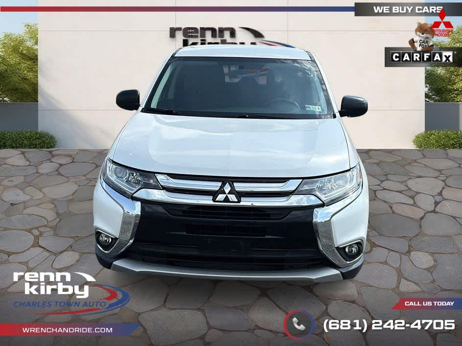 2016 Mitsubishi Outlander ES