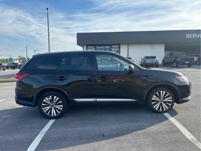 2020 Mitsubishi Outlander ES