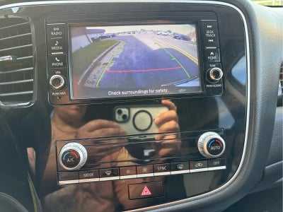 2020 Mitsubishi Outlander ES