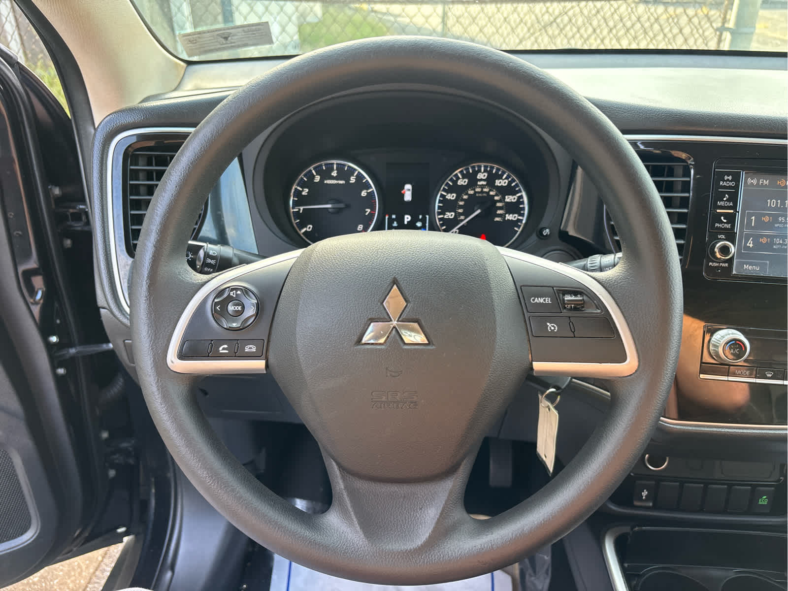 2020 Mitsubishi Outlander ES