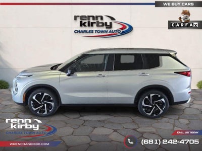 2022 Mitsubishi Outlander SE