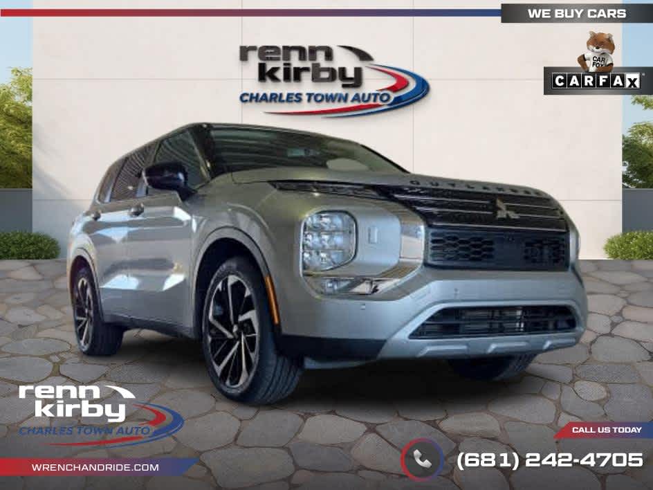 2022 Mitsubishi Outlander SE