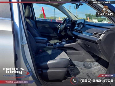 2022 Mitsubishi Outlander SE