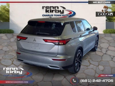 2022 Mitsubishi Outlander SE