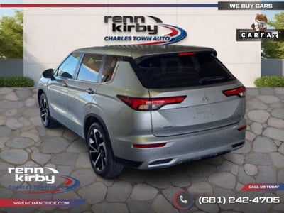 2022 Mitsubishi Outlander SE