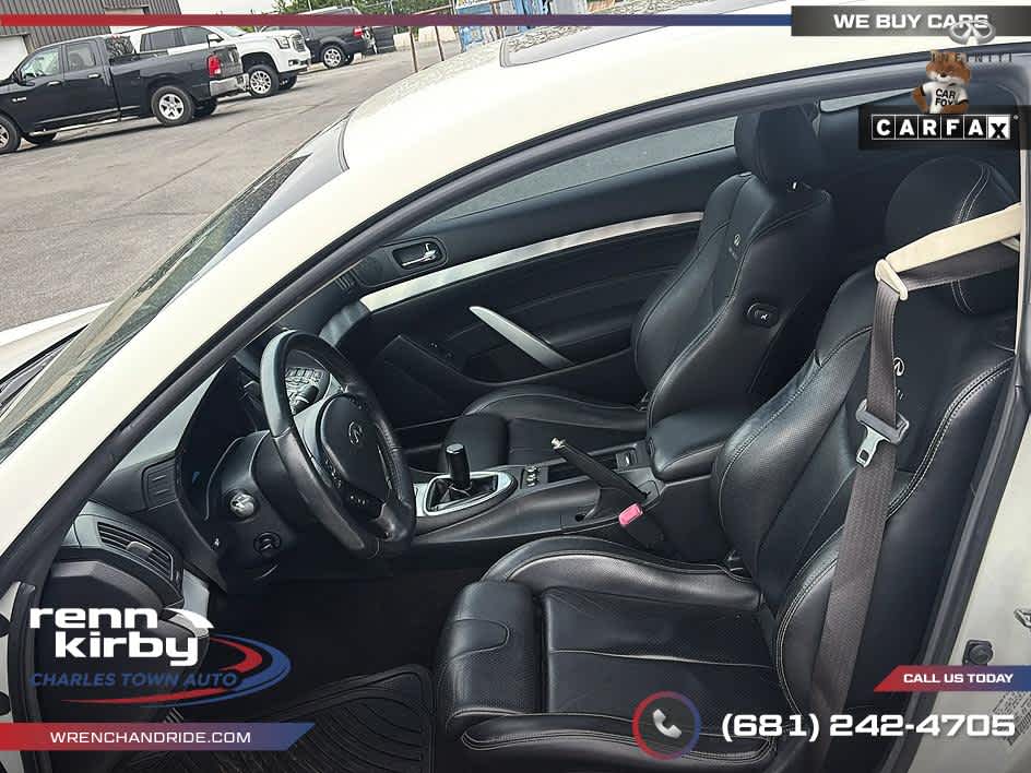 2013 INFINITI G37 Coupe Sport 6MT